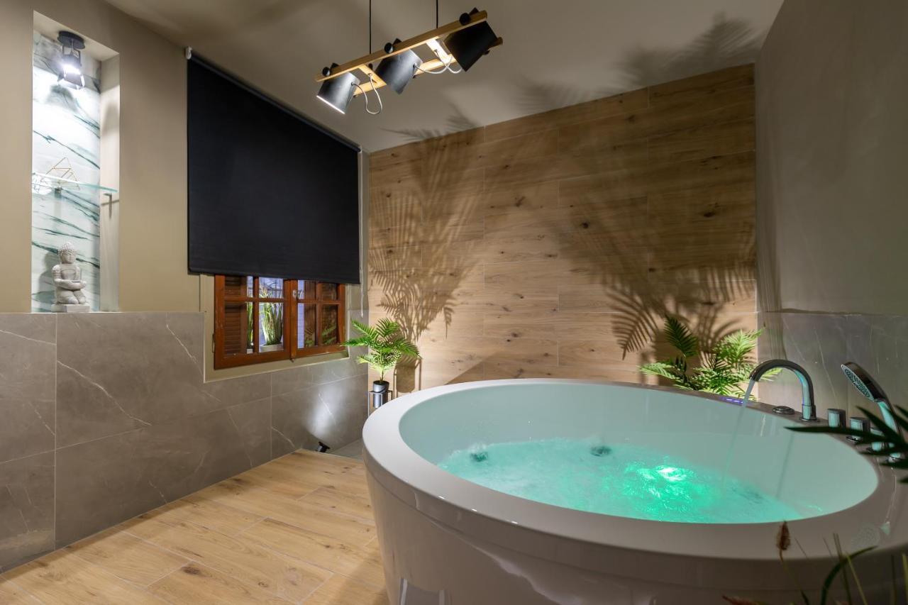 شقة Noho Boutique , Premium Living Dikeou 8 أثينا المظهر الخارجي الصورة